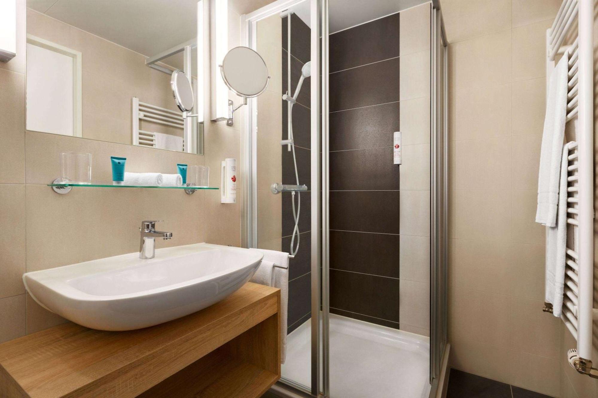 Standard Twin Room with Kitchenette - Non-Smoking,1708285050:JPEG