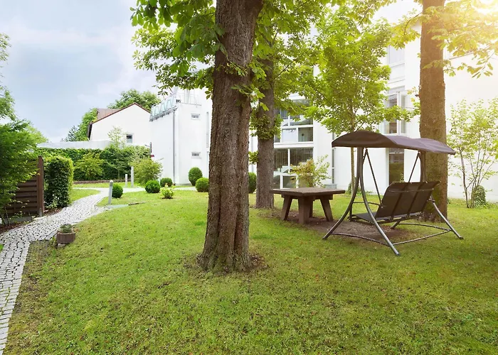 Empress Boutique Hotel